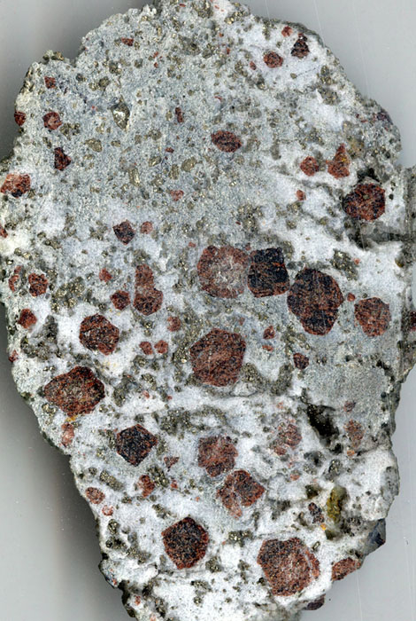 Mineralised quartzite