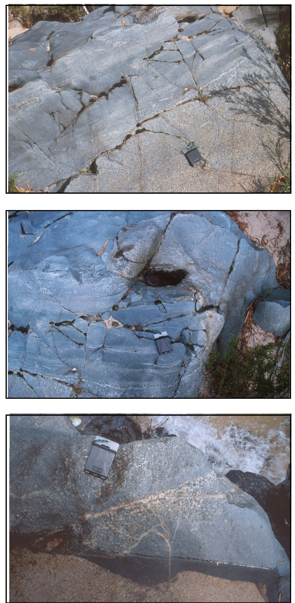 "Rip-up" clasts of basaltic fragments