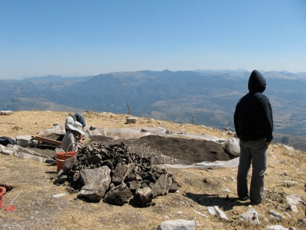 Hippodrome and ash altar