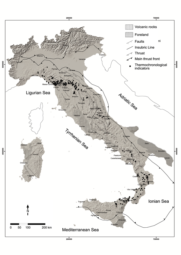 Distribution of thermo-chronological data along the Apennines and Sicily